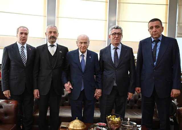 Sarallar ve Şahinler aileleri, MHP Genel Başkanı Bahçeli ile tarihi buluşma yaptı