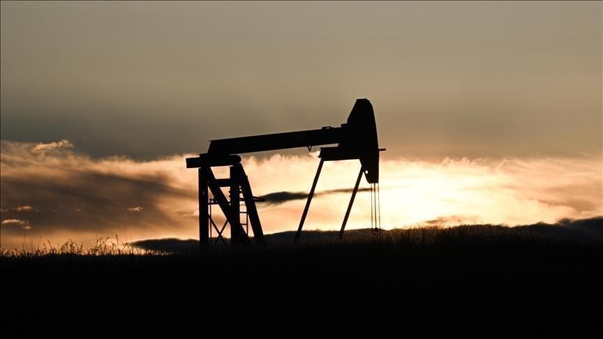 Brent petrol İran'ın "ABD ile müzakere planı olmadığı" açıklamalarıyla 100 doları aştı