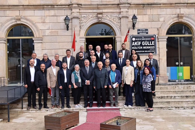 Merzifon Kent Konseyi'nde Belediye Başkanı Alp Kargı tek aday olarak yeniden seçildi