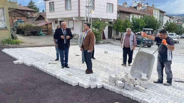 Tosya Kaymakamı Konak, Özboyu, Çaybaşı ve Yenidoğan'da ulaşım ve altyapıyı inceledi
