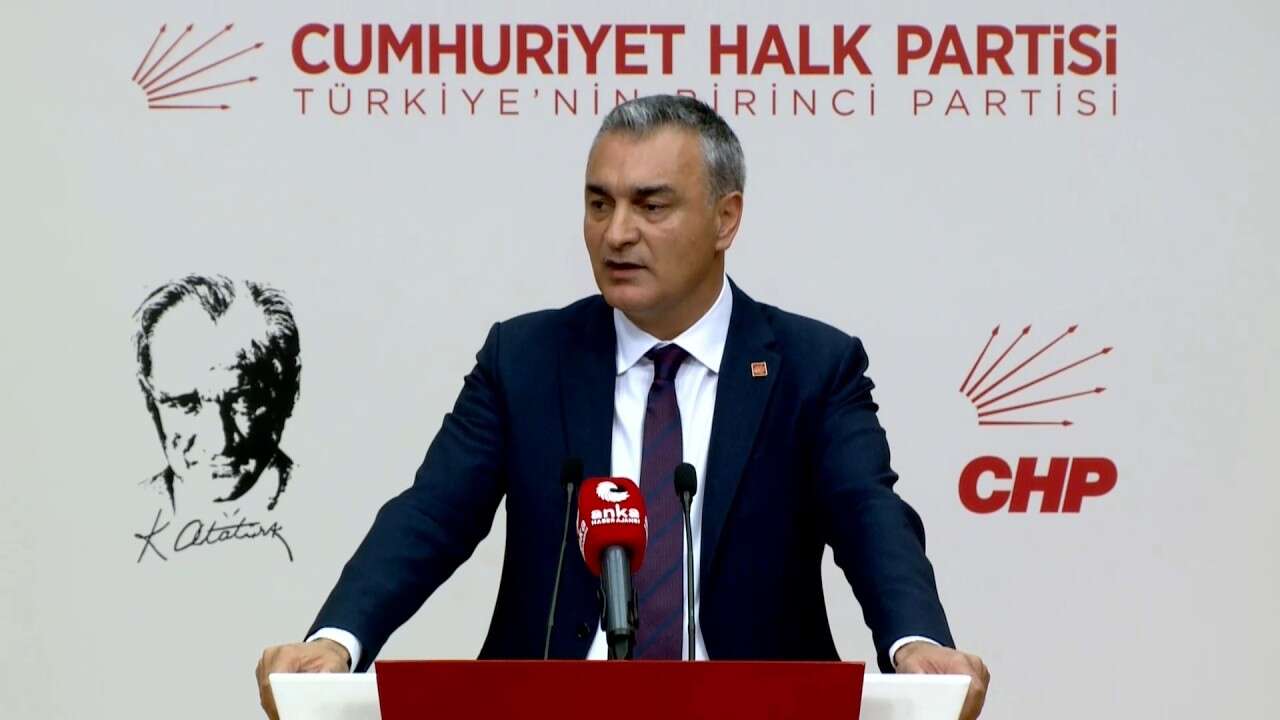 CHP Sözcüsü Sarı'dan Mansur Yavaş'a tepki! "Başka bir partinin genel başkanına bilgi veremez"