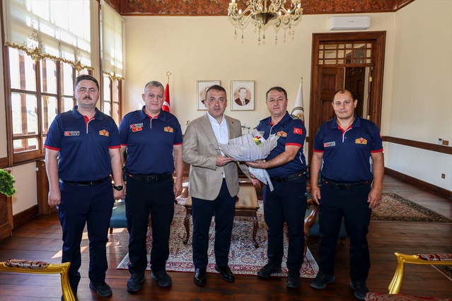 Bilecik Valisi Sözer, itfaiye personelini İtfaiyecilik Haftası'nda kabul etti