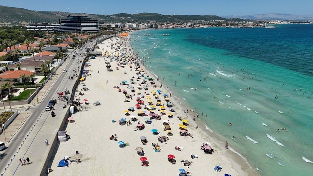 ATD Başkanı Ünsal, Çeşme'de temmuz-ağustos doluluğunun yüzde 85-90'ı aştığını söyledi