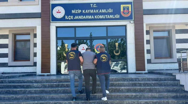 Gaziantep Nizip'te 16 yıl hapis cezası bulunan uyuşturucu şüphelisi tutuklandı