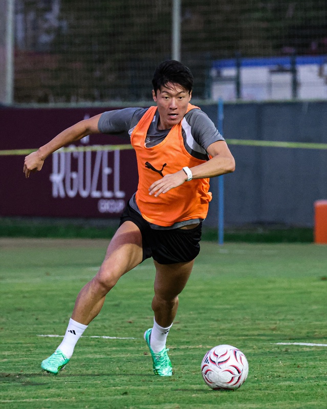 Alanyaspor, Erzurumspor FK maçı hazırlıklarına Cengiz Aydoğan Tesisleri'nde başladı