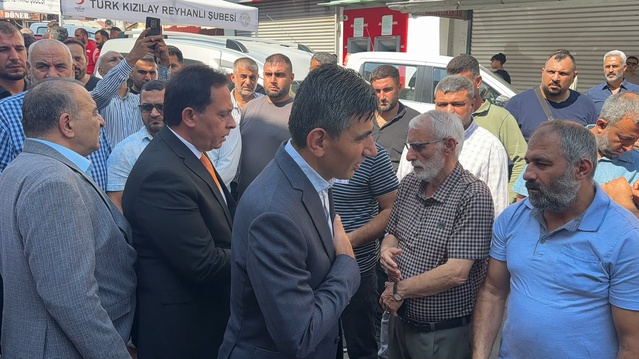 Hatay Reyhanlı'da gemi kazasındaki kayıp iki kardeş için gıyabi cenaze namazı kılındı