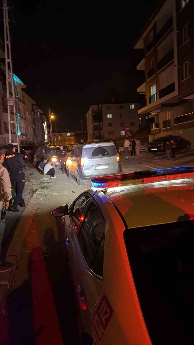 Akyurt'ta polisten kaçan ehliyetsiz sürücü kaza yaptı, 240 bin lira ceza aldı