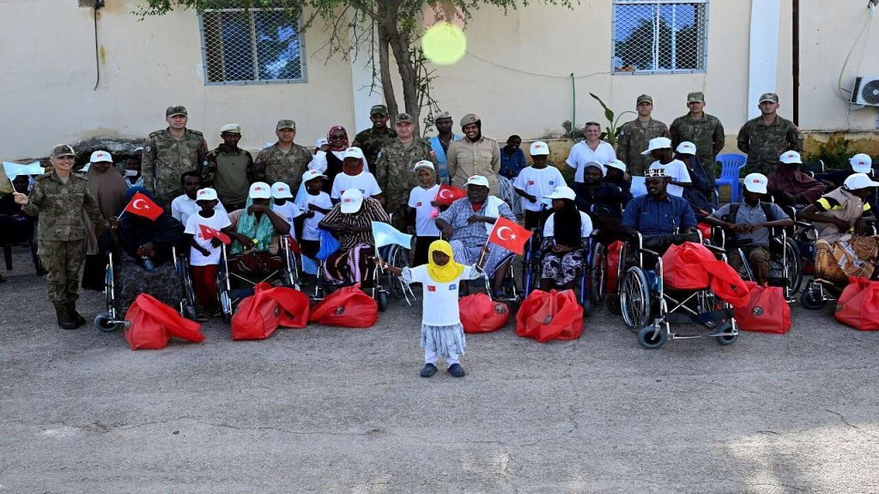 MSB’den Somali’de gazi ve gazi ailelerine yardım