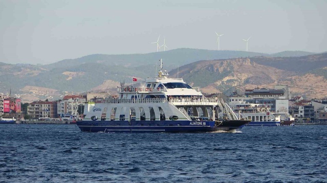 Gestaş, Gökçeada'ya yarın bazı feribot seferlerini olumsuz hava nedeniyle iptal etti