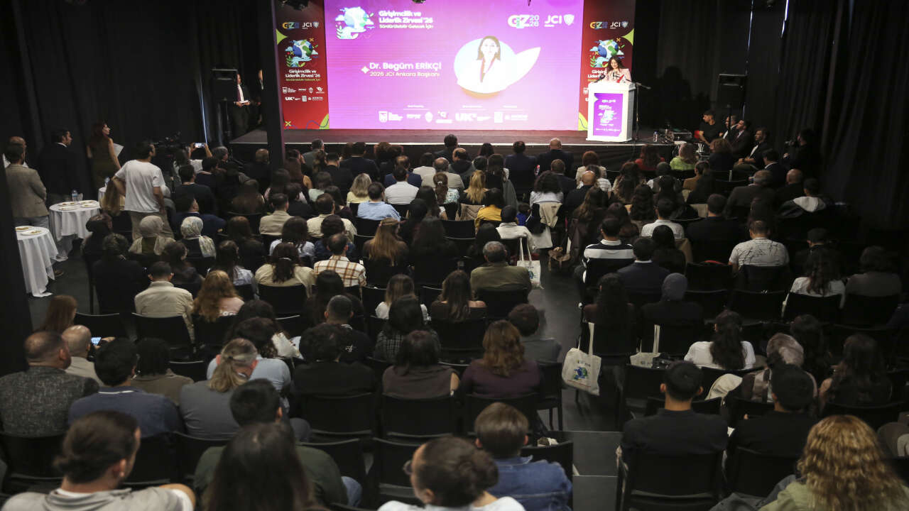 Ankara’da Girişimcilik ve Liderlik Zirvesi: Gençler GLZ’26’da buluştu