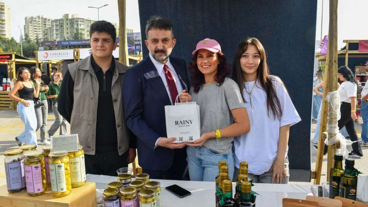 AKK Başkanı Halil İbrahim Yılmaz, Ankara Kahve Festivali'ni ziyaret etti