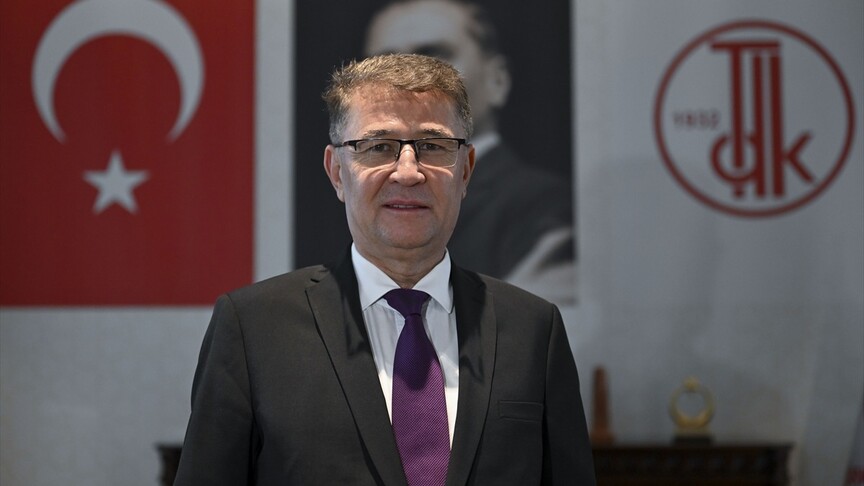 TDK, 800 bini aşan söz varlığıyla "yaşayan Türkçenin sözlüğü"nü hazırlıyor