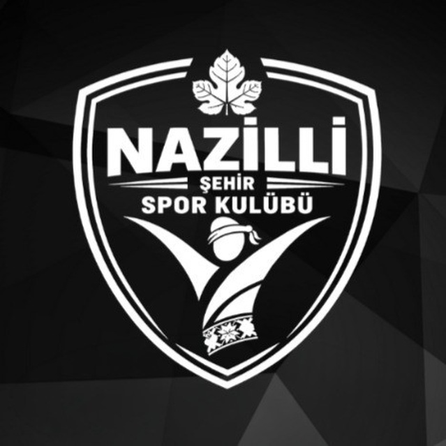 Aydın Süper Amatör Lig ekibi Nazilli Şehir Spor, 8 futbolcuya daha imza attırdı