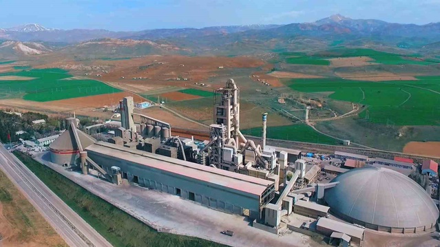 Erzurum'da gelir vergisi rekortmeni Erdal Duman oldu, Aşkale Çimento ilk sırada