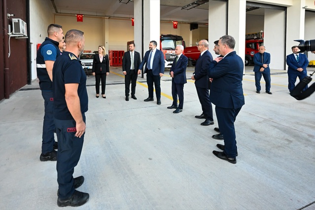 Bakan Yardımcısı İnan ve Vali Turan, Kırklareli OSB'de mesleki eğitimi değerlendirdi