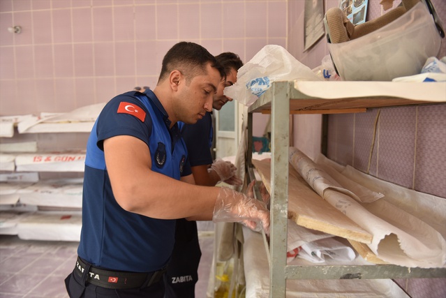 Şanlıurfa Siverek'te fırın denetimlerinde 5 işletmeye cezai işlem uygulandı