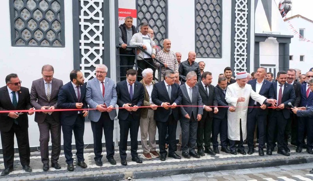 Sinop Durağan'da 400 kişilik Yeni Camii yoğun katılımla ibadete açıldı