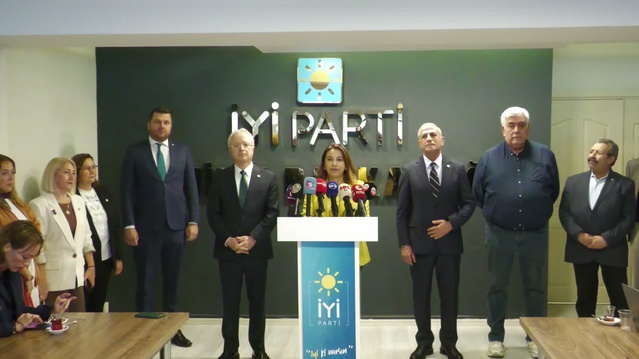 İYİ Partili Kırkpınar fon iddialarını 2001 krizi sonrası en organize soygun saydı