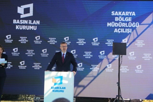 İletişim Başkanı Duran: 'Dünya beşten büyüktür' ilkesi her geçen gün daha güçlü karşılık buluyor