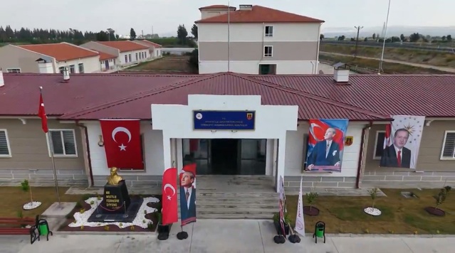Hatay Valisi Masatlı, Demirköprü Jandarma Karakol Binası'nda personelle buluştu