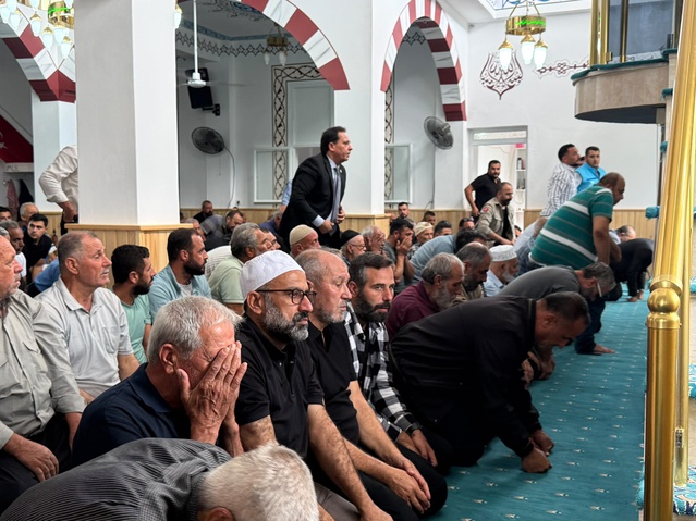 Mustafa ve Mahmut Demir kardeşler için Hatay Reyhanlı'da gıyabi cenaze namazı kılındı