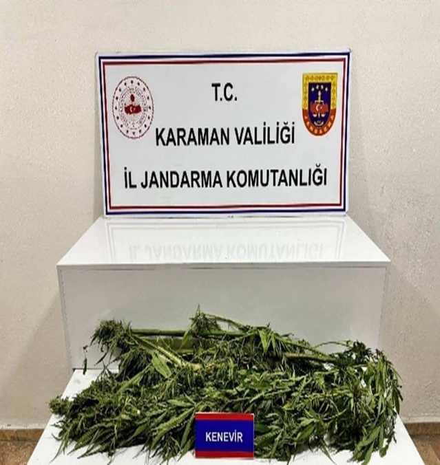 Karaman'da jandarmanın denetimlerinde aranan 31 şahıs yakalandı, 11'i tutuklandı