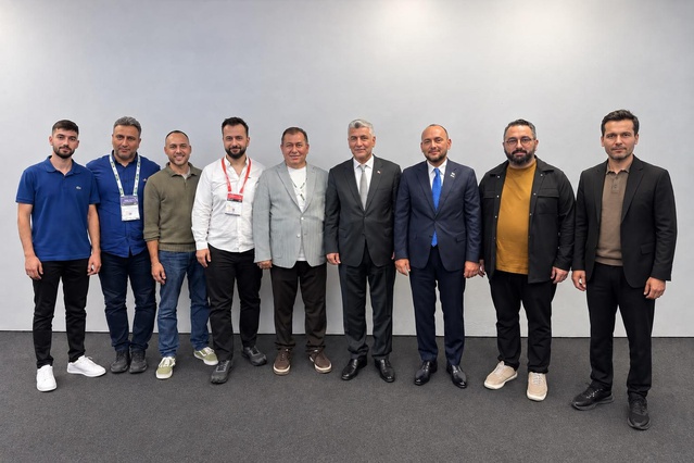 ANKARALI REKLAMCILAR 150 KİŞİLİK HEYETLE SIGN İSTANBUL'DA