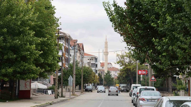 Kırşehir'de Hamidiye Camii, cennet tasvirleriyle ziyaretçi ilgisini artırdı