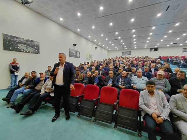 Mudurnu'da 329 ticari kanatlı hayvan yetiştiricisine biyogüvenlik eğitimi verildi