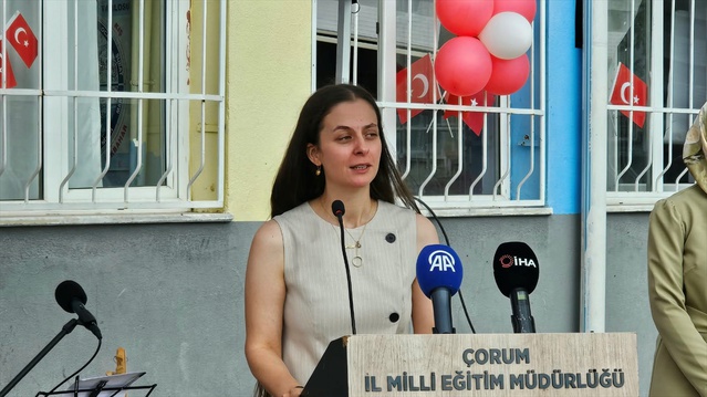 Yasemen Bolat, eşi Berkant Bolat anısına Çorum Düvenci'de 9. müzik atölyesi kurdu