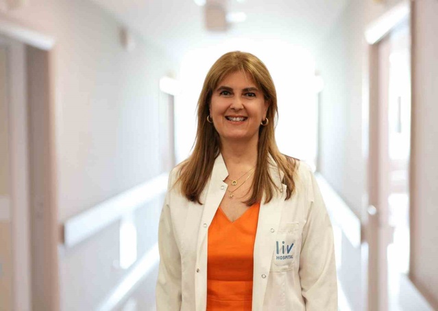 Dünya Akciğer Günü'nde Prof. Dr. Ferah Ece, üç haftadan uzun öksürüğe dikkat çekti