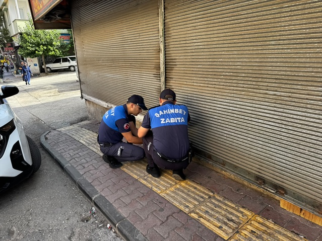 Tarihi geçmiş ürün satan 3 markete Şahinbey'de 3 gün kapatma cezası verildi