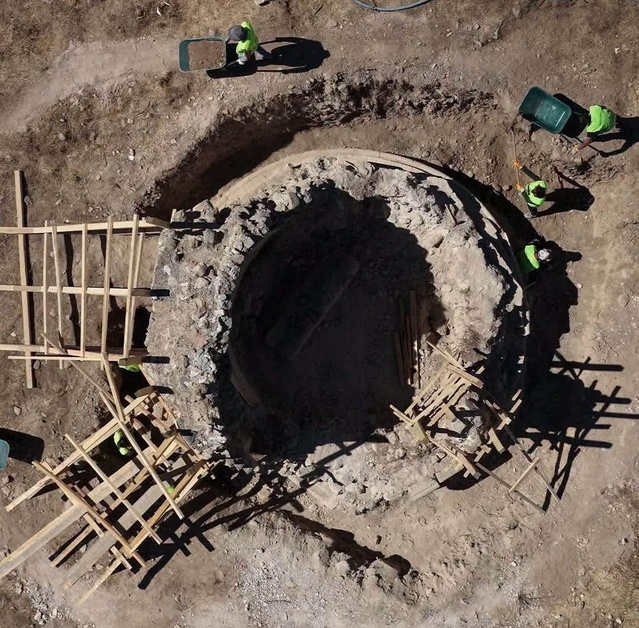 Kemah'ta Sultan Melik Türbesi ve çevresinde restorasyon ve düzenleme başladı