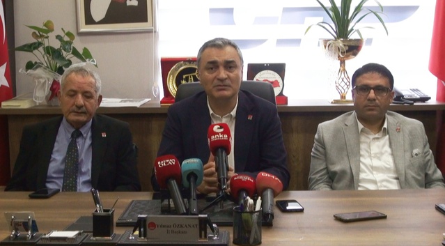 CHP'li Sarı Batman'da hem kongre takvimini hem Terörsüz Türkiye sürecini anlattı