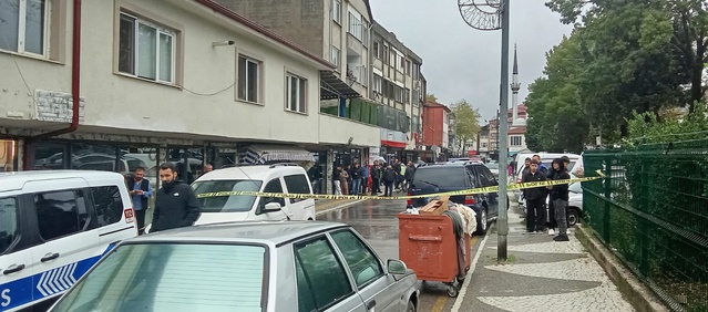 Sakarya Akyazı'da G.Ç., kardeşi E.Ç.'yi tabancayla kasığından vurup kaçtı