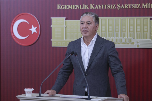 Murat Emir, fon krizinin 1 Ekim'den itibaren Meclis'te görüşülmesini istedi