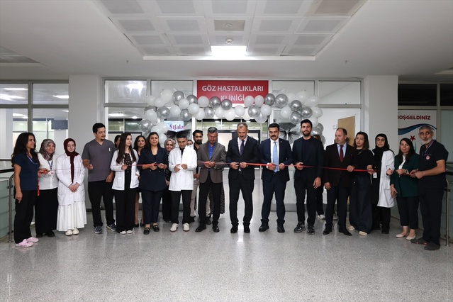 Ağrı Eğitim ve Araştırma Hastanesinde 12 odalı göz kliniği 4 asistanla açıldı