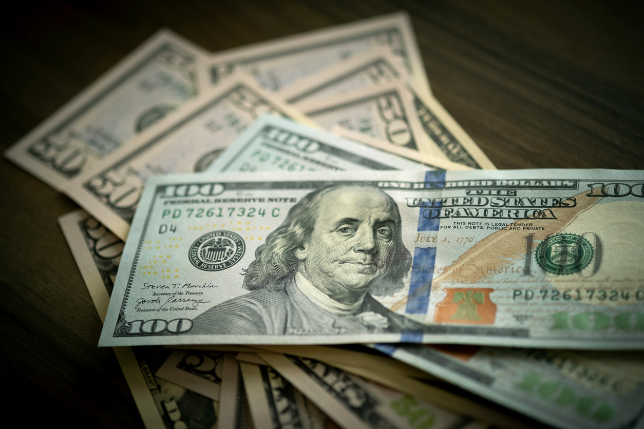 Dolar neden 2 ayın zirvesine yakın seyrediyor?