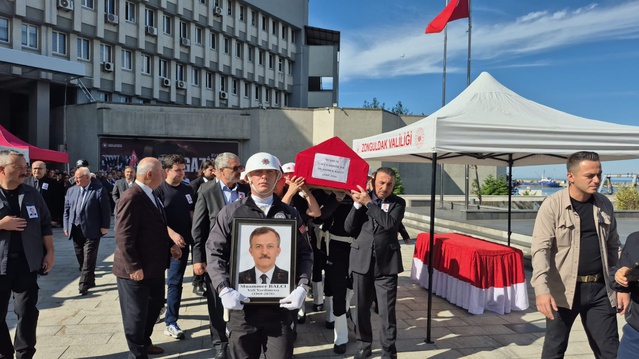 Kalp krizi sonucu ölen Zonguldak Vali Yardımcısı Muammer Balcı için tören yapıldı