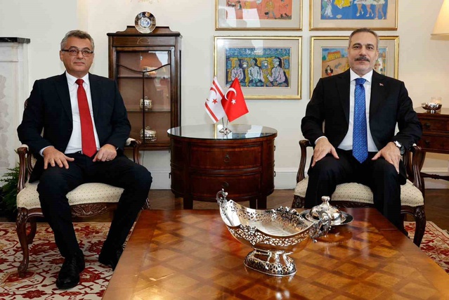 Dışişleri Bakanı Fidan, New York'ta KKTC Cumhurbaşkanı Erhürman ile bir araya geldi