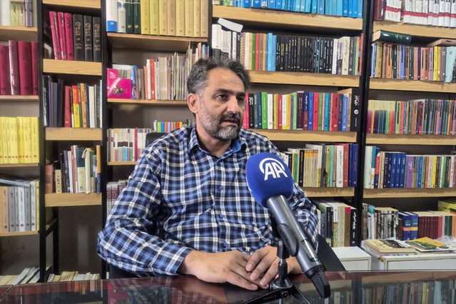 İran'da kağıt fiyatlarının artması kitap baskı adedini 800'e kadar düşürdü