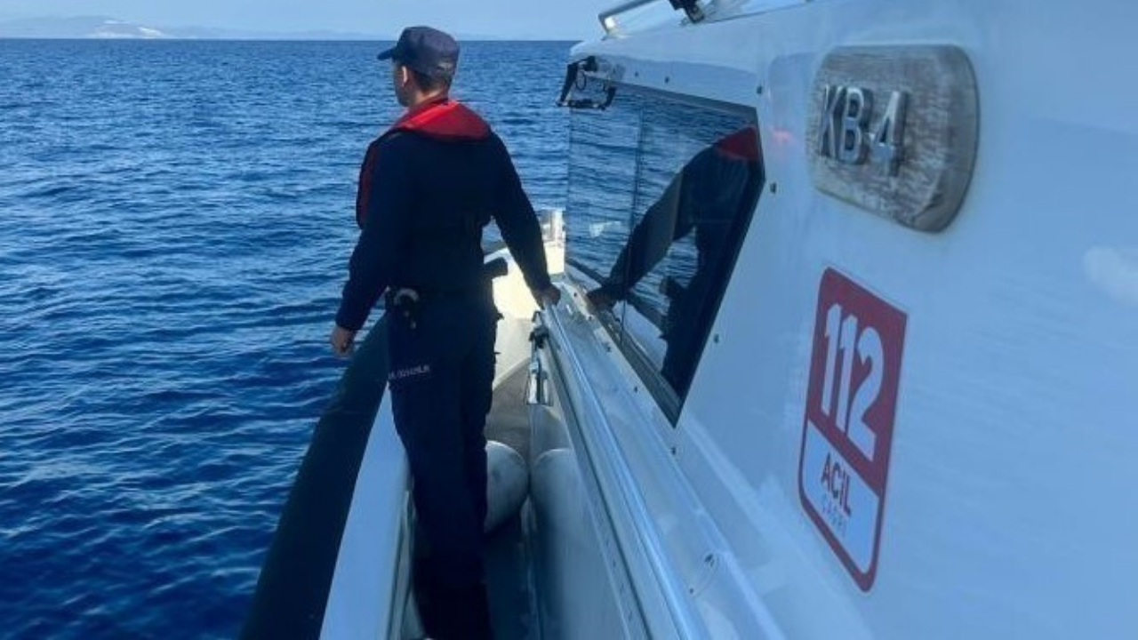 Denizde boğulma tehlikesi geçiren yaşlı kadın hayatını kaybetti