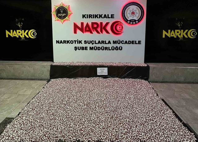 Kırıkkale'de 107 bin 200 sentetik ecza sevkiyatı engellendi, 6 şüpheli tutuklandı