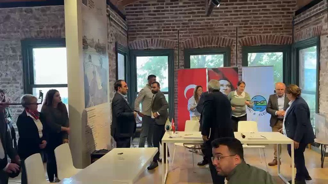 Adalar'da gergin seçimde AK Partili Kemal Türkyılmaz başkan vekili seçildi