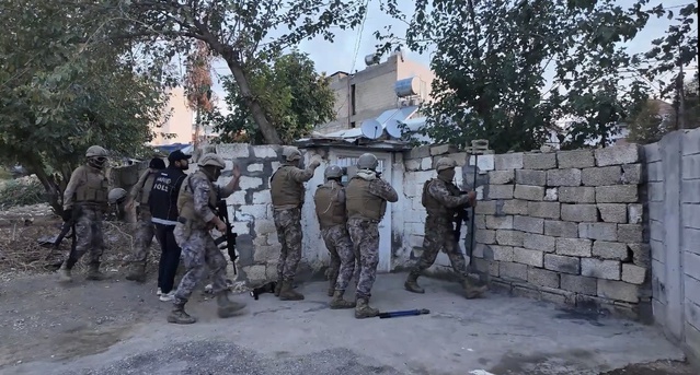 Adıyaman'da uyuşturucu operasyonunda 257 şüpheliye işlem yapıldı, 30'u tutuklandı