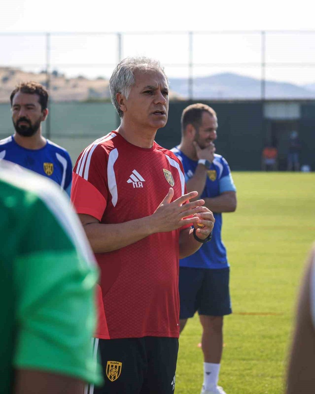 Ateş, Aliağa FK'nın Şanlıurfaspor galibiyetini 9 puan ve genç kadro üzerinden anlattı