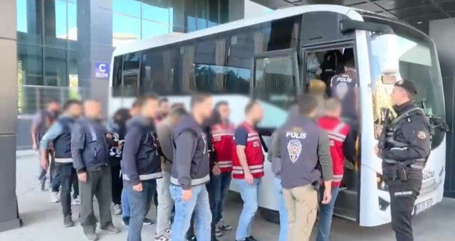 Tekirdağ'da 6 ilçede yasa dışı bahis operasyonunda 18 şüpheli tutuklandı