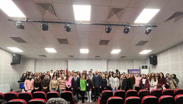 KSBÜ'de öğrencilere siber riskler ve narkotik maddelerle mücadele anlatıldı