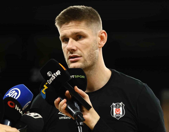 Kaptan Morgan, Valencia öncesi Beşiktaş'ın sert oyunla galip gelmek istediğini söyledi