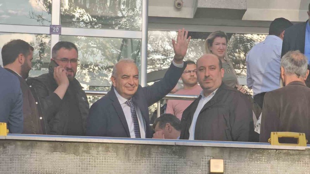 Devrek Belediyesi davasında 30 sanık hakim karşısında, tutuklu sanık tahliye edilmedi